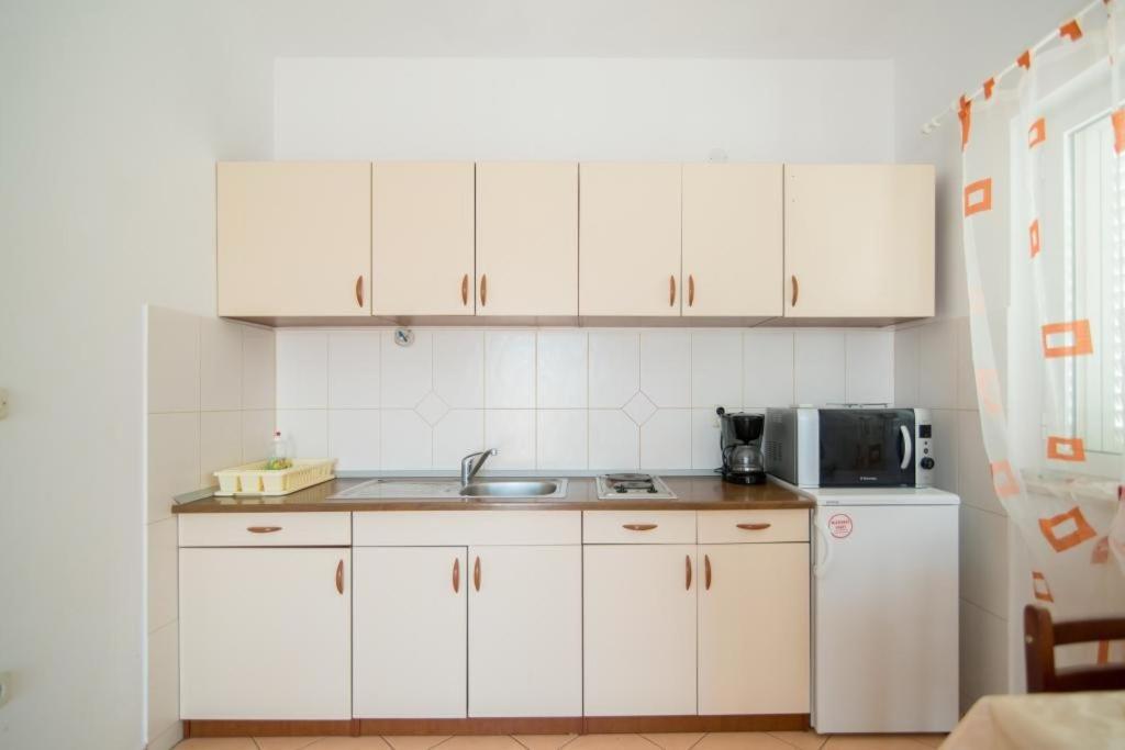Apartments Batinic سوبيتار المظهر الخارجي الصورة