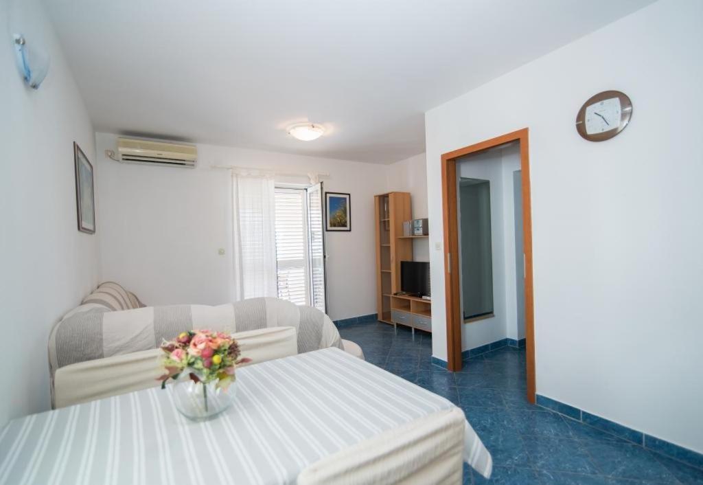 Apartments Batinic سوبيتار المظهر الخارجي الصورة