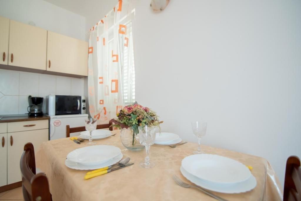 Apartments Batinic سوبيتار المظهر الخارجي الصورة